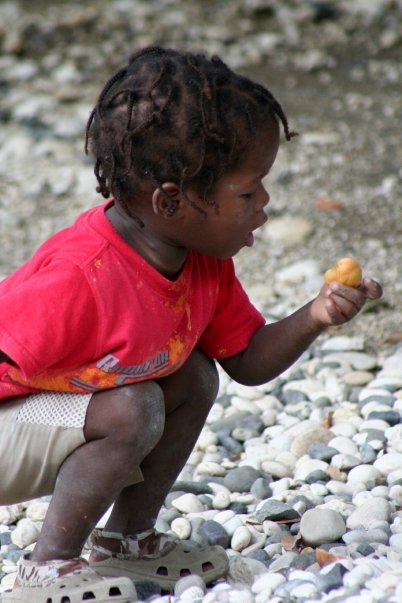 August 092 August 092